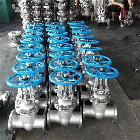 Valve packaging